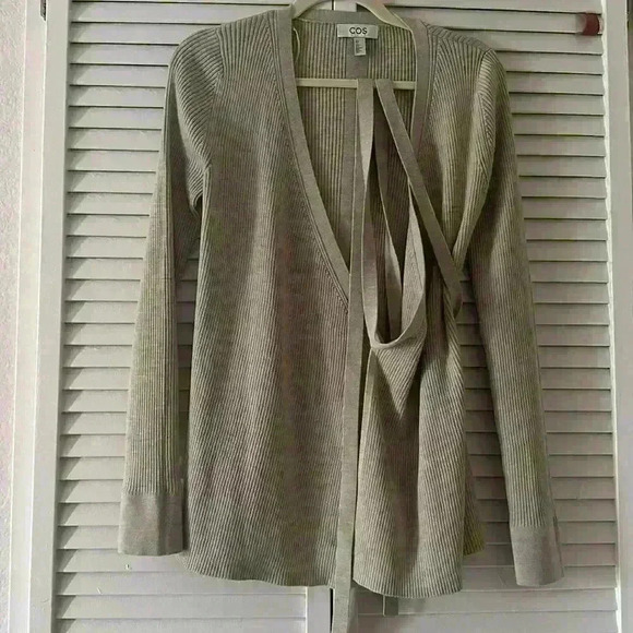 COS Belt Cardigan 💯 Wool NWT Size L - Picture 2 of 12